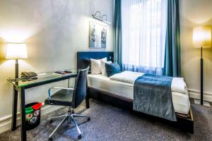 Small Single Room room in Scandic Palace Hotel