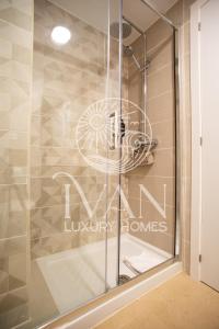 Casa Nova Ivan Luxury Homes 2ªPlta Sur 1ªLinea