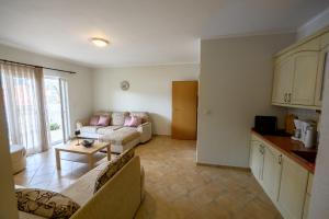 Apartment Coast Stoliv