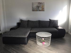 Appartements Chez Les Jobach F2 : photos des chambres