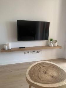 Apartamento renovado cerca de la playa