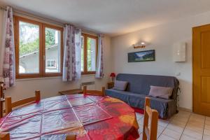 Appartements Les Lys Oranges : photos des chambres
