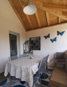 Maisons de vacances Gite des Hirondelles 4 a 5 personnes proche Europapark : Maison 2 Chambres