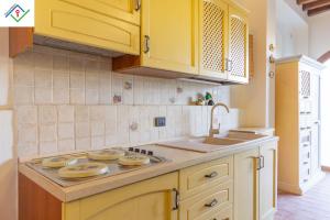 Villino Tre Pini con Piscina Privata by TuscanyWeGo