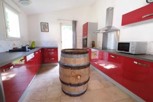 Nice house with private-pool situated in the heart of the Luberon