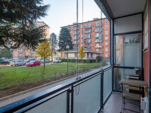 Tolstoi 83 Apartment