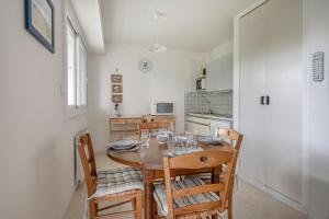 Appartement RDC pour 4 à 800m de la mer