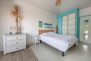 Maisons de vacances Vue mer, plage a 50m, Maison pour 4 : photos des chambres