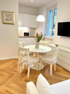 Old Town Bolero Luxury Apartment