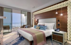 Junior Suite with Sea View room in Amavi – Made For Two Hotels ™