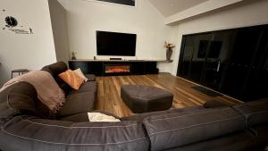 Marbles House - 4 Bedrooms, 8 Beds, Sleeps 10 - Pet Friendly