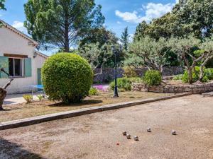 Holiday Home Le Clos des Oliviers by Interhome