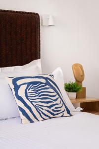 Poolside Architect Studios