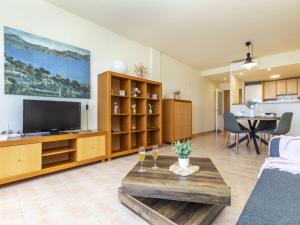 Apartment Port Pals EIII by Interhome