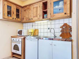 Apartment Central résidence 3 by Interhome