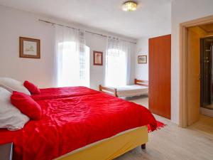 Apartment Andrea by Interhome