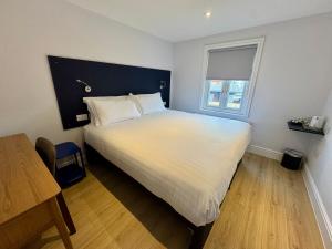 Brentwood Guest House Hotel