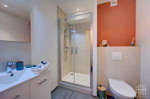 Le 36 Quai -Tours Gare au pied de limmeuble - Hyper Centre