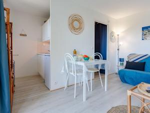 Apartment Le Clos Mathilde-19 by Interhome