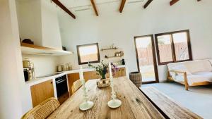 Villa Salinas Beach Home