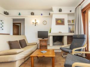 Apartment Melis II M2 Playa de Pals by Interhome