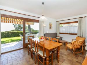 Apartment Melis II M3 Playa de Pals by Interhome