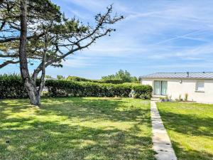 Maisons de vacances Holiday Home Maison Sainte Barbe by Interhome : photos des chambres