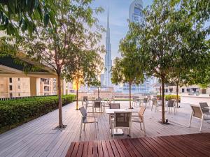 2BD Apt Burj View, Near Dubai Mall, Ideal for 6