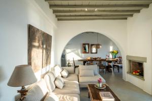 Villa Ipanema with Private Beach by Mykonos Mood