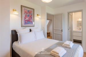 Villas Villa Biloba - sea view and beach access 10 People : photos des chambres