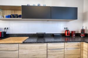 219 Thoiras 6 House, garden and parking
