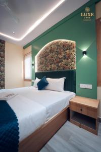 Luxe Inn