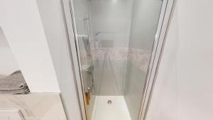 Appartements Terracotta - 2 bedrooms - Sleeps 6 : photos des chambres