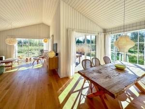 Modern Holiday Home At Gedesby Beach