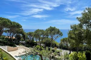 06DB Magnificent flat with incredible view Mont Boron