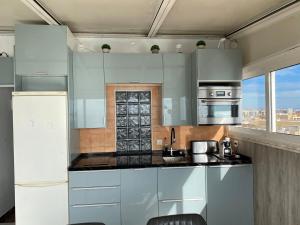 Apartamento-sobreático 1 linea de playa