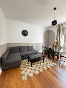 Soh Rent Appartement 3 proche gare et Centre de Strasbourg TV Wifi - Balcon