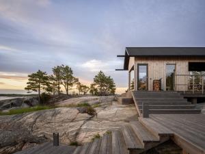 Project Ö - Private island