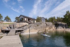 Project Ö - Private island