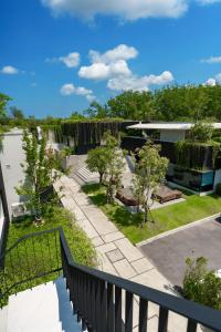 Modern 3 Bdr Villa With a Pool