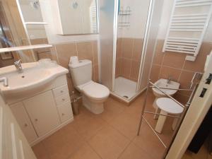 Spacieux 3P en Centre-ville de Menton, Terrasse, Parking, Wifi Gratuit, Proche Plage - FR-1-196-270
