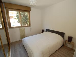 Appartement moderne avec terrasse, parking et WiFi - FR-1-196-178