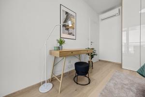 x34th floor - Touch the clouds in the tallest building in Bratislava EUROVEA