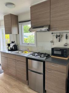 N 9Strandnahes, hunde-familienfreundliches Ferienhaus