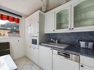 Appartements Charming 2-room appt, 2 steps from sea and shops : photos des chambres