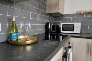 Gosford Park Studio 8 - Coventry