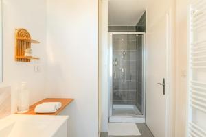 Appartements Le Pipet - T2 avec terrasse, vue, a deux pas du theatre antique : photos des chambres