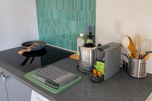 Appartements Le Pipet - T2 avec terrasse, vue, a deux pas du theatre antique : photos des chambres