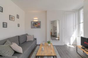 Appartements Le Pipet - T2 avec terrasse, vue, a deux pas du theatre antique : photos des chambres