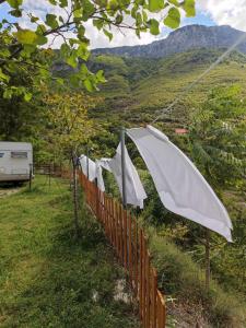 Guesthouse Te Pjerini Selcë-Cem